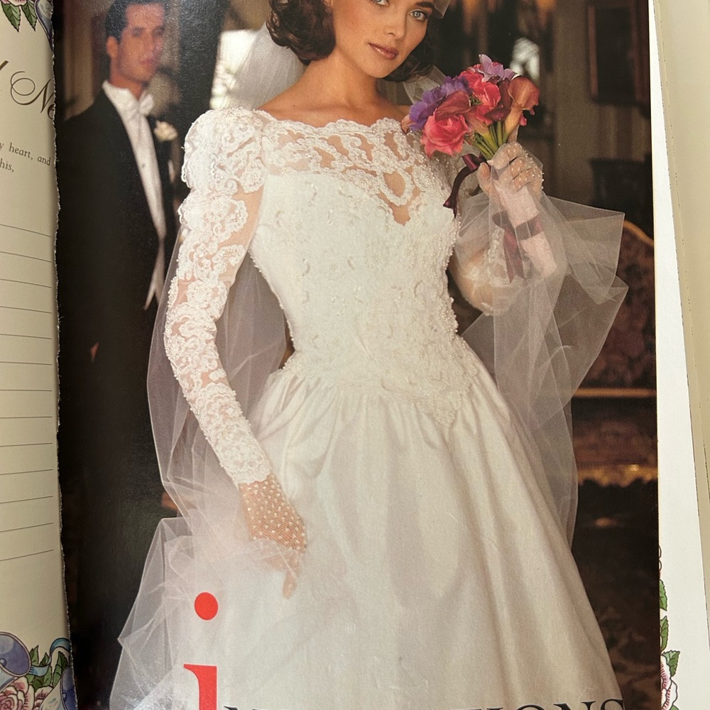 Vintage 90s Bianchi Silk Shantung Wedding Dress Lace Puff Sleeve Bow Back